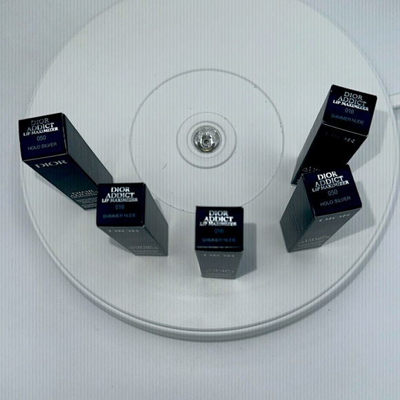 NIB Dior lip 👄 maximizer brand new two colors available - Picture 5 of 5